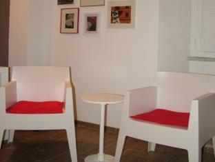 Inn Urbe Colosseo โรม ภายนอก รูปภาพ